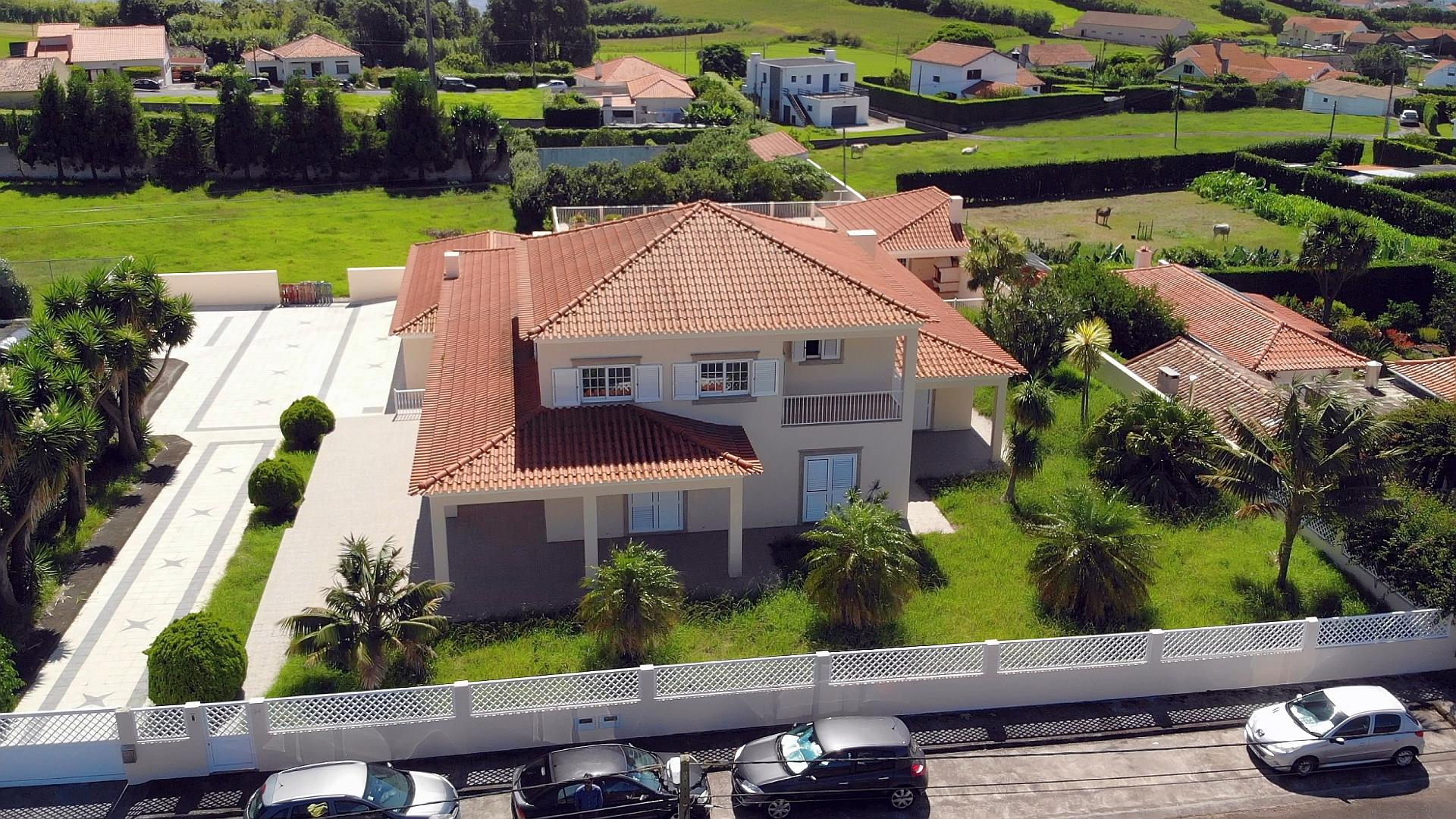 Luxury_Villa_sale_Faial