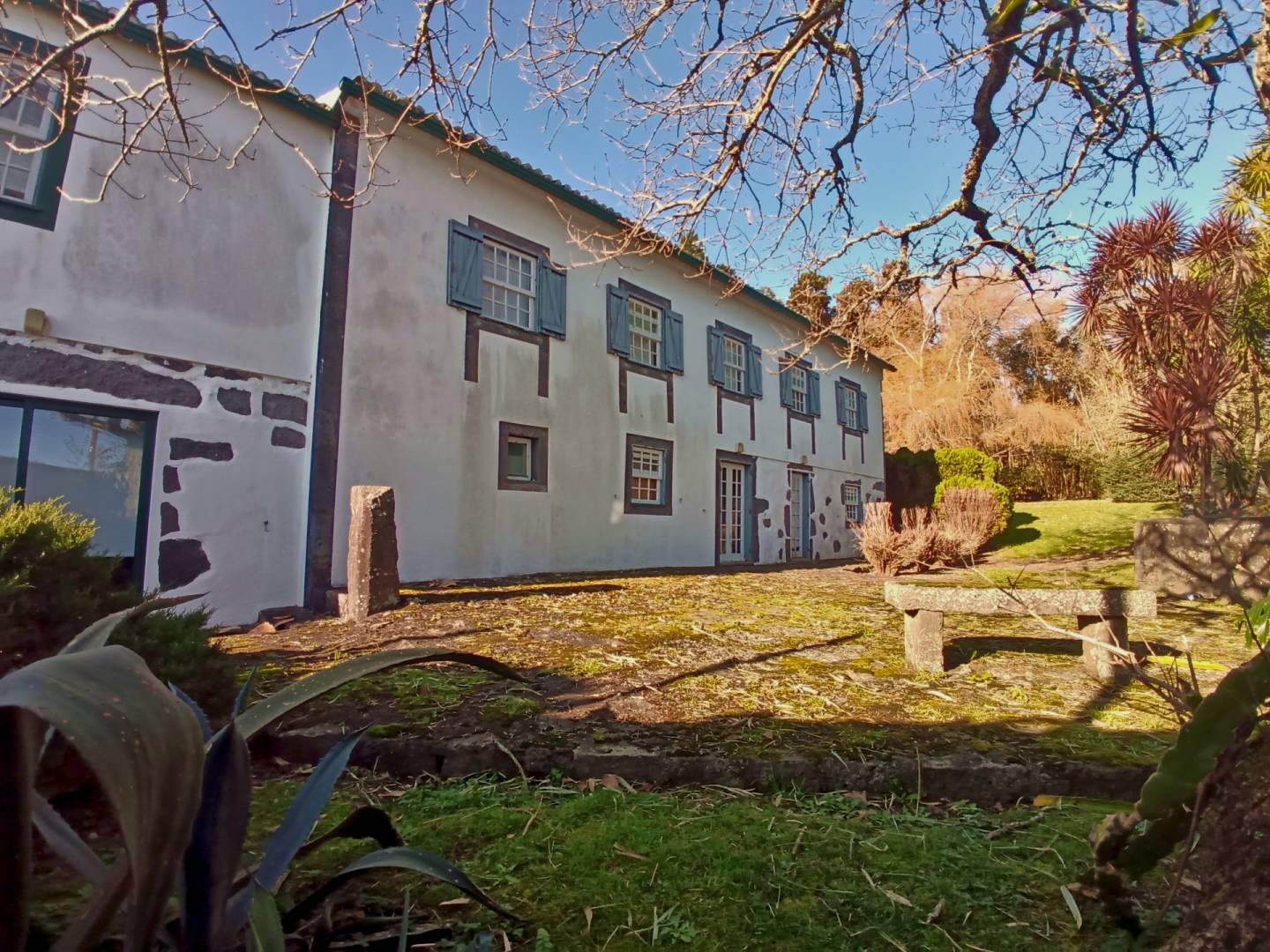 house garden privacy faial