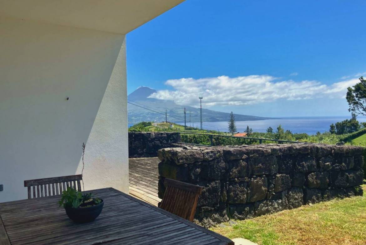 house garden views faial