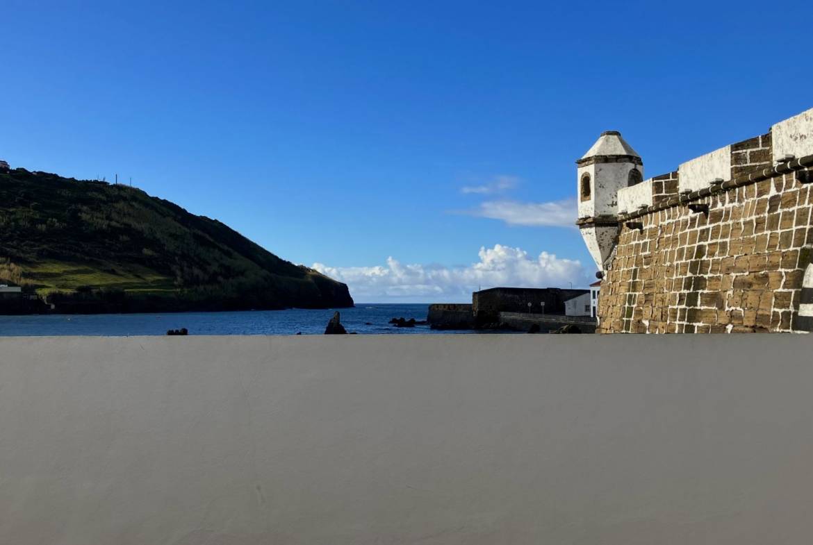 seaside family house azores